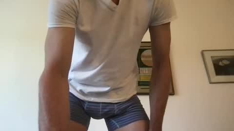 Snapshot of goldenboy2377 chatting on 01-09-25, 07:08 goldenboy2377 online show from 01-09-25, 07:08