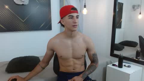   online show from 04-10-26, 07:51