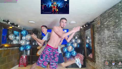 Snapshot of goldenjoi chatting on 12-15-24, 03:53 GOLDENJOI online show from 12-15-24, 03:53