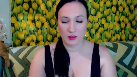 Snapshot of goldmoonn chatting on 01-18-25, 06:43 goldmoonn online show from 01-18-25, 06:43