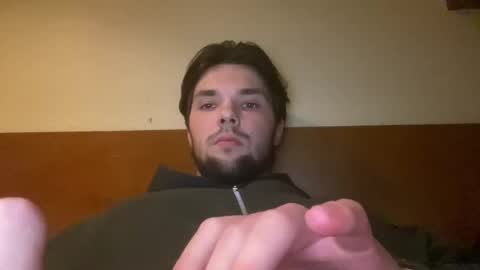 Snapshot of goldroutine chatting on 01-08-26, 08:22 Vlad online show from 01-08-26, 08:22