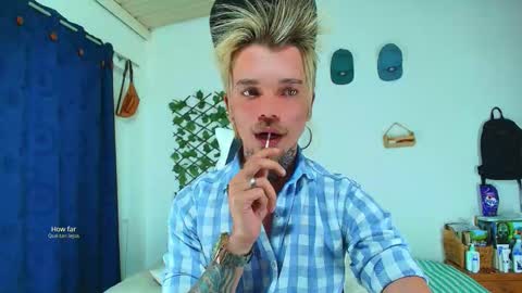 Snapshot of goldy_loyal99 chatting on 02-25-26, 06:23 Goldy Loyal93 online show from 02-25-26, 06:23