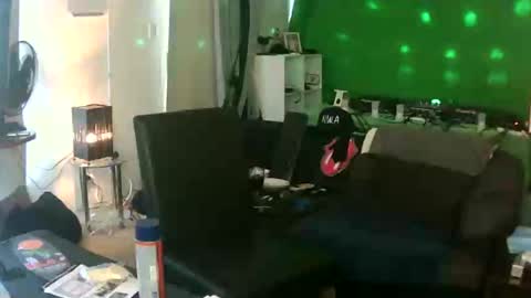 goldyguy011 online show from 02-20-25, 07:12