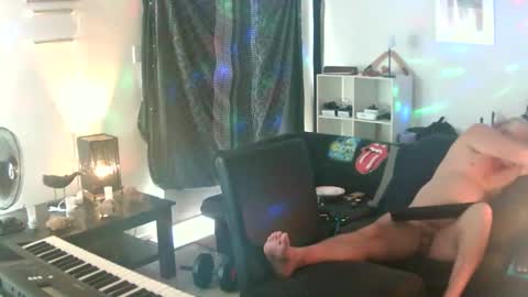 goldyguy011 online show from 11-16-25, 02:17