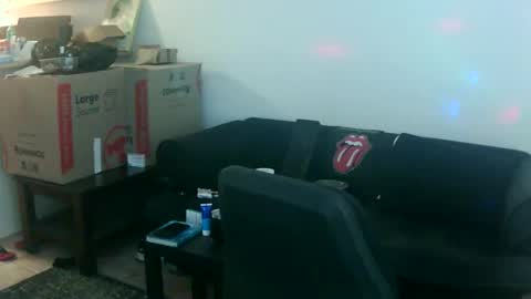 goldyguy011 online show from 04-25-26, 03:31