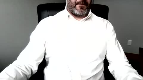 Snapshot of golfpro84 chatting on 05-26-26, 07:32 golfpro84 online show from 05-26-26, 07:32