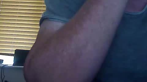 Gomez Addams online show from 10-12-25, 11:20