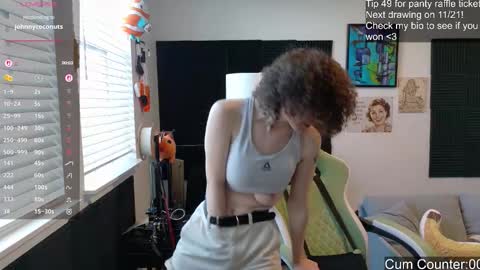 Snapshot of gomoreup chatting on 11-17-25, 10:04 gomoreup online show from 11-17-25, 10:04