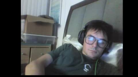 Snapshot of gonelie chatting on 06-26-26, 10:41 Oliver online show from 06-26-26, 10:41