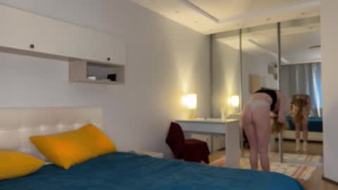 Polly online show from 11-26-25, 12:17