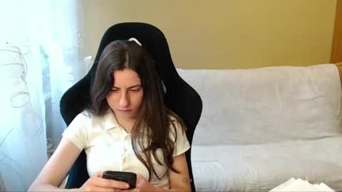 Elizabeth Effie online show from 06-29-26, 04:07