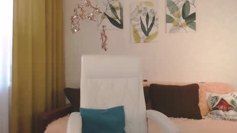 Snapshot of good_glamorgirl chatting on 12-14-24, 08:02 Good GlamorGirl online show from 12-14-24, 08:02