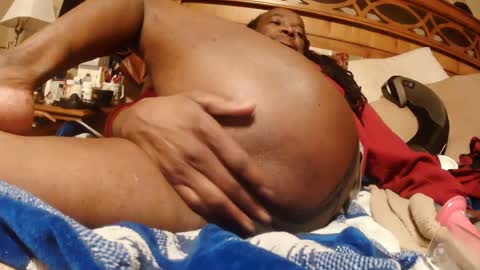 Snapshot of goodbootaye chatting on 01-02-25, 12:55 Juicy Booty online show from 01-02-25, 12:55