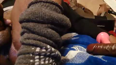 Snapshot of goodbootaye chatting on 01-28-25, 12:15 Juicy Booty online show from 01-28-25, 12:15