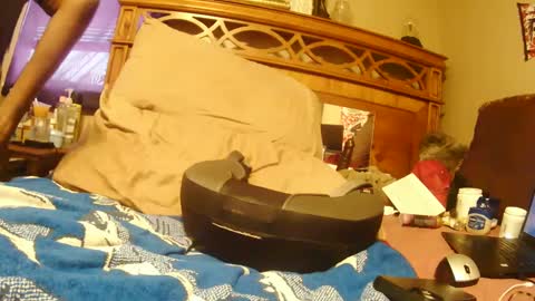 Snapshot of goodbootaye chatting on 09-21-25, 06:31 Juicy Booty online show from 09-21-25, 06:31