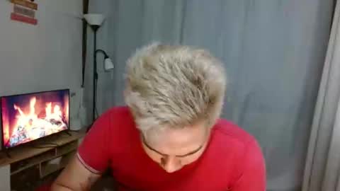 Snapshot of goodcaresweetboy chatting on 01-09-25, 07:10 FORD online show from 01-09-25, 07:10