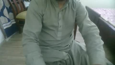 Snapshot of goodfucker3252 chatting on 12-29-24, 08:58 Arab Pronstar online show from 12-29-24, 08:58