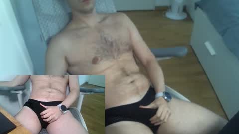 Snapshot of goodfucklover chatting on 11-22-25, 09:30 goodfucklover online show from 11-22-25, 09:30