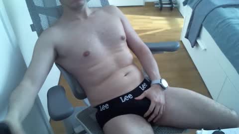 Snapshot of goodfucklover chatting on 03-20-26, 02:33 goodfucklover online show from 03-20-26, 02:33