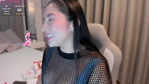 Emmy online show from 04-21-26, 01:07