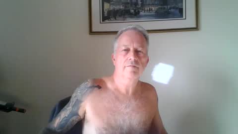 Snapshot of goodgriefnotagain chatting on 09-18-25, 02:52 Goodgriefnotagain online show from 09-18-25, 02:52