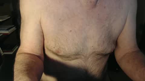 Snapshot of goodking999 chatting on 03-01-25, 05:20 goodking999 online show from 03-01-25, 05:20