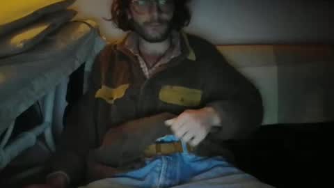 Snapshot of goodleek chatting on 11-16-25, 10:26 gooleek online show from 11-16-25, 10:26