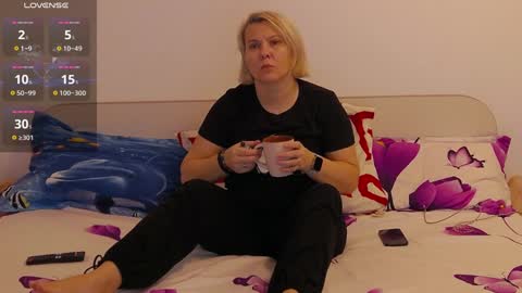 Snapshot of goodluckangel chatting on 02-03-25, 07:29 Elysa online show from 02-03-25, 07:29