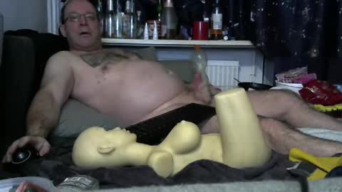 Snapshot of goofylicious_91 chatting on 02-07-25, 06:24 Peter online show from 02-07-25, 06:24