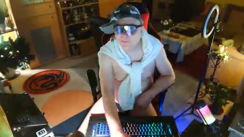 google5001 online show from 04-06-26, 04:10