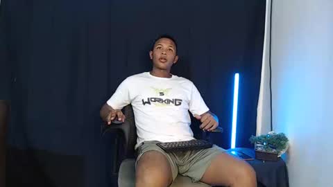 Snapshot of goos_cum chatting on 12-10-24, 05:39 Goos online show from 12-10-24, 05:39