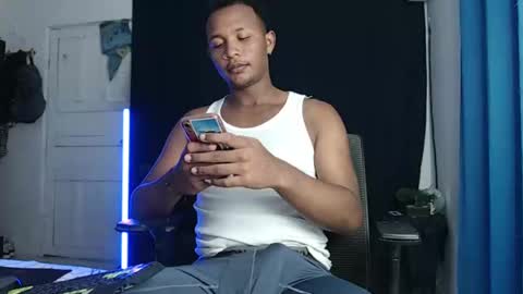 Snapshot of goos_cum chatting on 02-01-25, 07:05 Goos online show from 02-01-25, 07:05