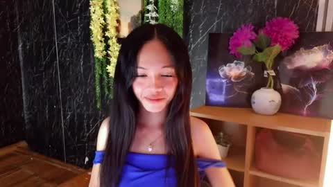 Snapshot of gorgeous_celestine chatting on 07-09-26, 01:37 tine online show from 07-09-26, 01:37