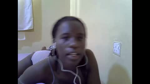 gorgeous_maya1 online show from 04-13-26, 08:42