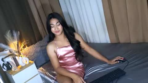 gorgeous_niicole online show from 07-19-26, 11:25