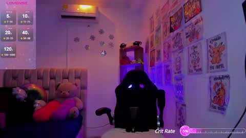 i am Jessi  I love animals and drawing I hope to get along with everyone. XOXO online show from 02-18-25, 07:52