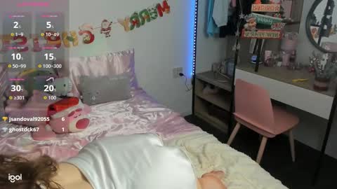 gorgeousline online show from 12-04-25, 02:32