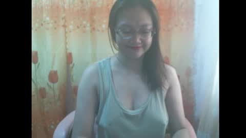 Snapshot of gorgeousmama chatting on 10-04-25, 02:09 gorgeousmama online show from 10-04-25, 02:09