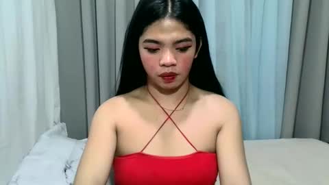 gorgeouspinay_gwen online show from 03-23-26, 02:15