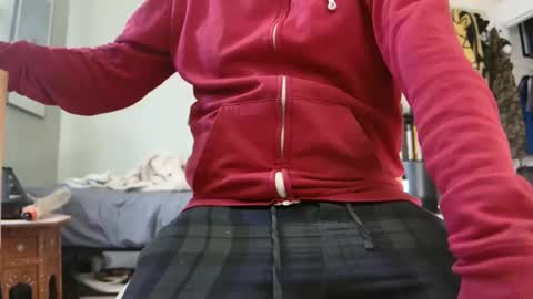 Snapshot of gotanthomai chatting on 11-29-25, 08:12 granton online show from 11-29-25, 08:12