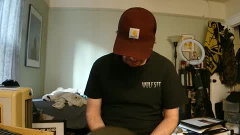 Snapshot of gotanthomai chatting on 11-30-25, 06:12 granton online show from 11-30-25, 06:12