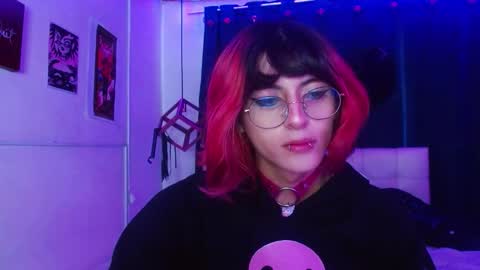 goth_minerva online show from 11-04-25, 01:21