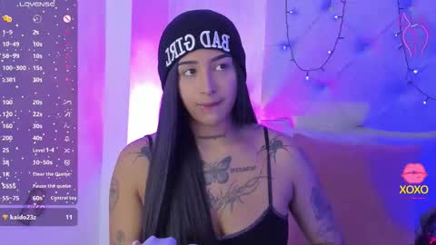 Snapshot of goth_tasha chatting on 10-23-25, 07:34 goth_tasha online show from 10-23-25, 07:34