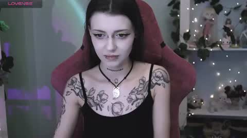 V online show from 06-23-26, 11:47