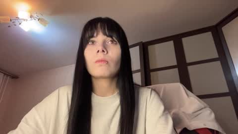 Snapshot of gothickq chatting on 05-18-26, 07:09 gothickq online show from 05-18-26, 07:09