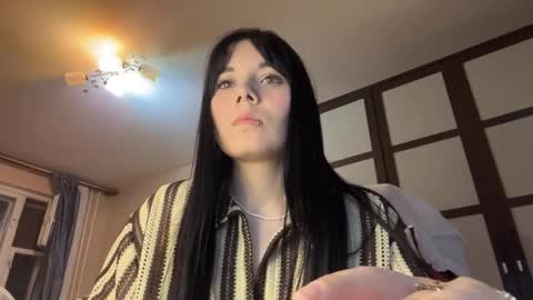 Snapshot of gothickq chatting on 05-19-26, 06:36 gothickq online show from 05-19-26, 06:36