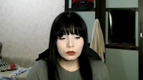 Snapshot of gothickq chatting on 06-22-26, 06:38 gothickq online show from 06-22-26, 06:38