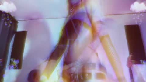        online show from 04-12-26, 08:41