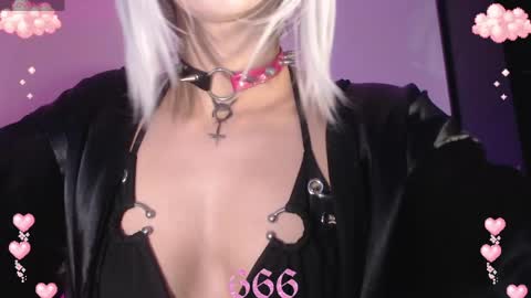        online show from 04-23-26, 03:41