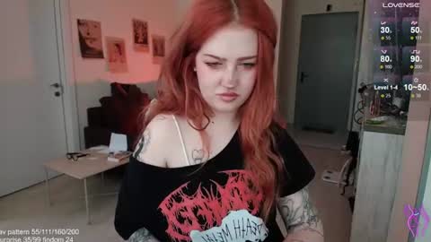 Snapshot of gothkittys chatting on 06-17-26, 10:17 traumfrau Kira angel face devil eyes I SELL A LOT VIDEO IN GALLERY online show from 06-17-26, 10:17